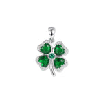 Pendentif trèfle à quatre feuilles porte-bonheur Clea en argent avec zircone cubique vert émeraude taillée en forme de cœur, zircone cubique blanche aux extrémités des feuilles et zircone cubique verte au centre