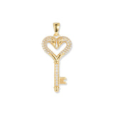 Vergoldeter Crystal Cupid Schlüssel Anhänger mit herzförmigem Griff und weißen Zirkonia, eleganter Symbolschmuck in Gold