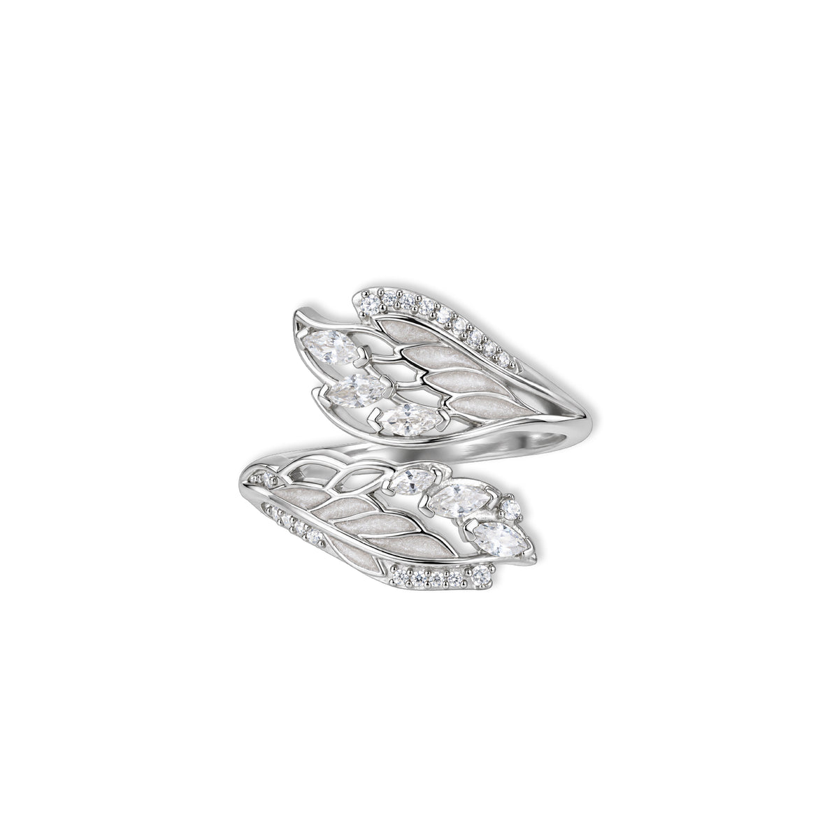 Detailansicht des Seraph Engelsflügel Rings von SEINERZEIT aus rhodiniertem 925 Sterling Silber mit weißen Zirkonia und stilisiertem Engelsflügel-Design 