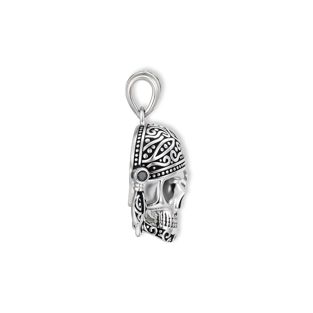 Sparrow Piratenschädel-Anhänger von SEINERZEIT aus 925 Sterling Silber mit Piratenhaube und Piratenklappe in Seitenansicht